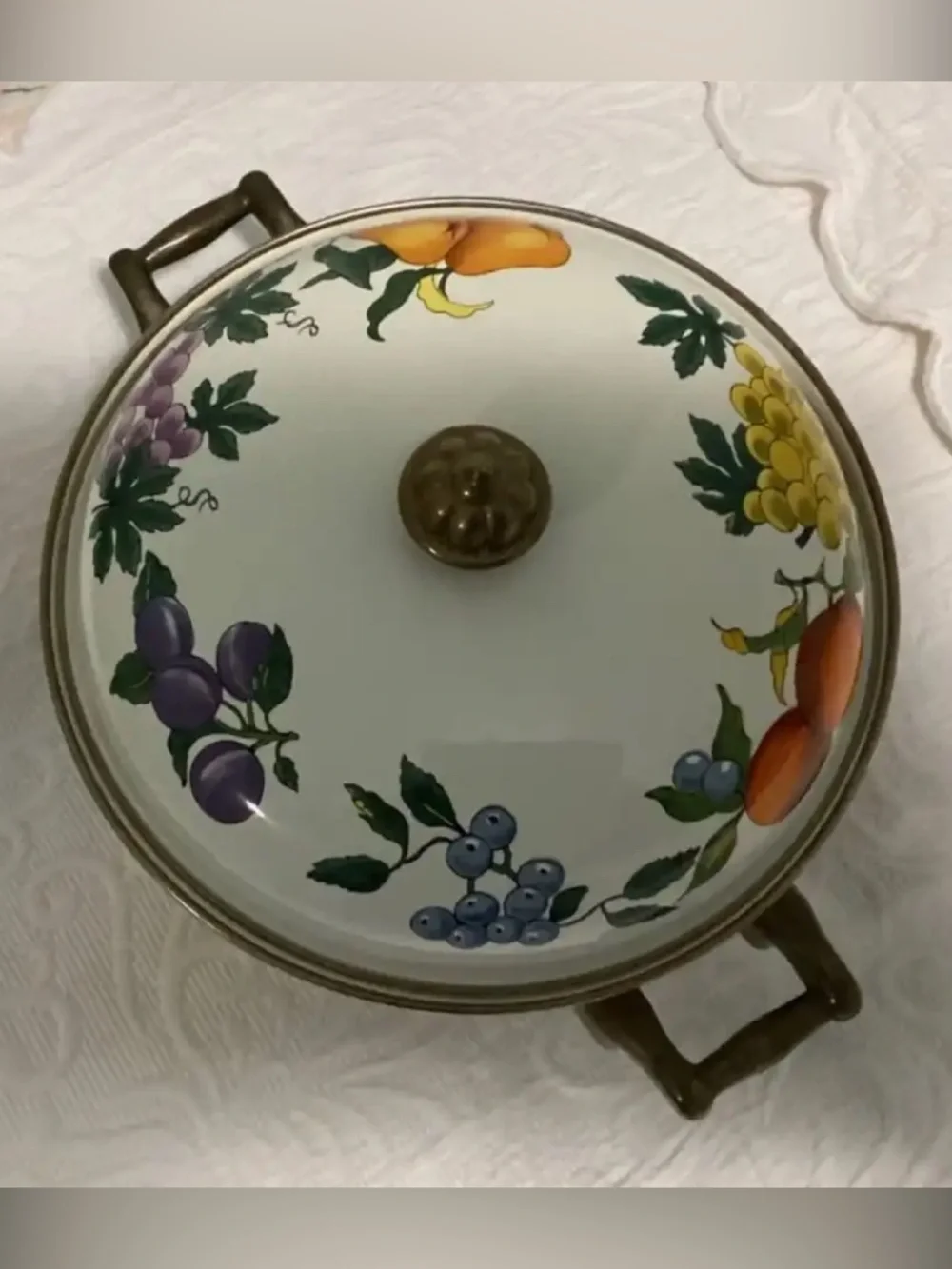 Vintage Essence Tabletops Unlimited Large Handled Enamel Pot with Brass Handles
